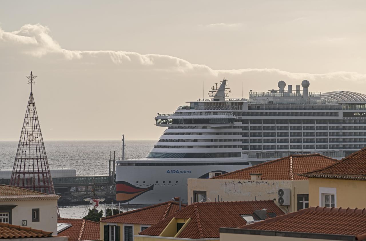 Faa Rentals 31 De Janeiro By An Island Apart Funchal  Eksteriør billede